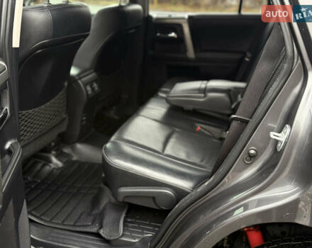 Серый Тойота 4Раннер, объемом двигателя 3.96 л и пробегом 212 тыс. км за 25555 $, фото 22 на Automoto.ua