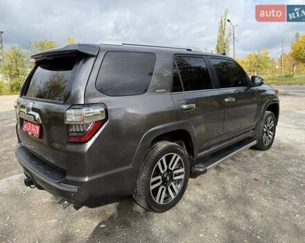 Серый Тойота 4Раннер, объемом двигателя 3.96 л и пробегом 250 тыс. км за 31500 $, фото 30 на Automoto.ua