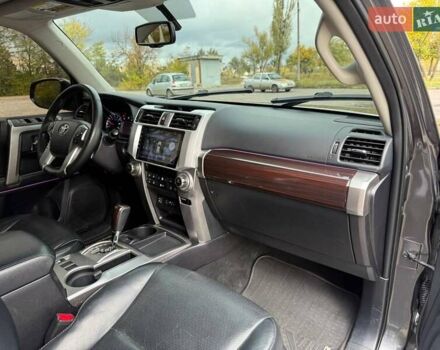 Серый Тойота 4Раннер, объемом двигателя 3.96 л и пробегом 250 тыс. км за 31500 $, фото 44 на Automoto.ua