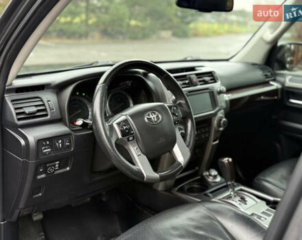 Серый Тойота 4Раннер, объемом двигателя 3.96 л и пробегом 212 тыс. км за 25555 $, фото 20 на Automoto.ua