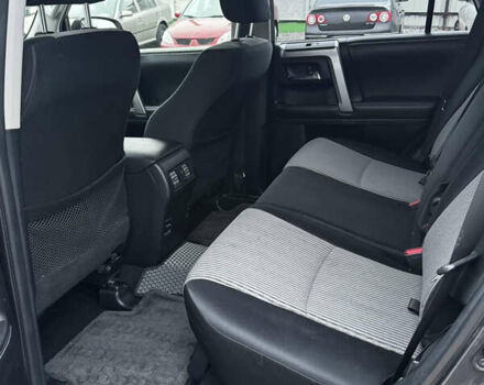 Серый Тойота 4Раннер, объемом двигателя 3.96 л и пробегом 186 тыс. км за 26500 $, фото 9 на Automoto.ua