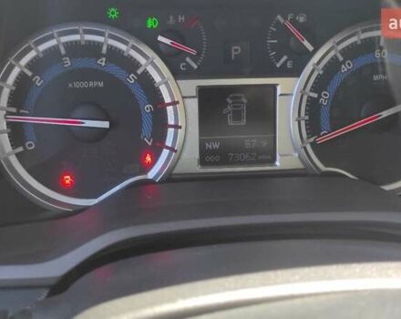 Серый Тойота 4Раннер, объемом двигателя 4 л и пробегом 130 тыс. км за 36500 $, фото 3 на Automoto.ua