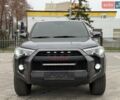 Сірий Тойота 4Раннер, об'ємом двигуна 4 л та пробігом 130 тис. км за 36500 $, фото 1 на Automoto.ua