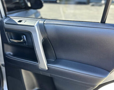 Серый Тойота 4Раннер, объемом двигателя 3.96 л и пробегом 147 тыс. км за 35900 $, фото 33 на Automoto.ua