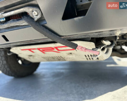 Серый Тойота 4Раннер, объемом двигателя 3.96 л и пробегом 147 тыс. км за 35900 $, фото 40 на Automoto.ua