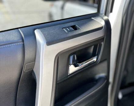 Серый Тойота 4Раннер, объемом двигателя 3.96 л и пробегом 147 тыс. км за 35900 $, фото 28 на Automoto.ua