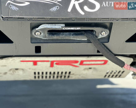 Серый Тойота 4Раннер, объемом двигателя 3.96 л и пробегом 147 тыс. км за 35900 $, фото 2 на Automoto.ua