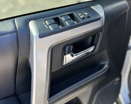 Серый Тойота 4Раннер, объемом двигателя 3.96 л и пробегом 147 тыс. км за 35900 $, фото 23 на Automoto.ua