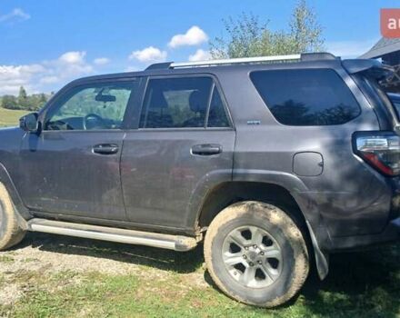 Серый Тойота 4Раннер, объемом двигателя 3.96 л и пробегом 58 тыс. км за 36500 $, фото 4 на Automoto.ua