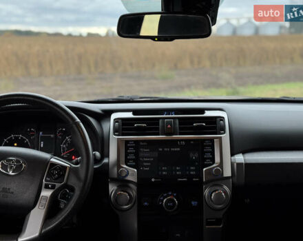 Сірий Тойота 4Раннер, об'ємом двигуна 3.96 л та пробігом 108 тис. км за 33700 $, фото 7 на Automoto.ua