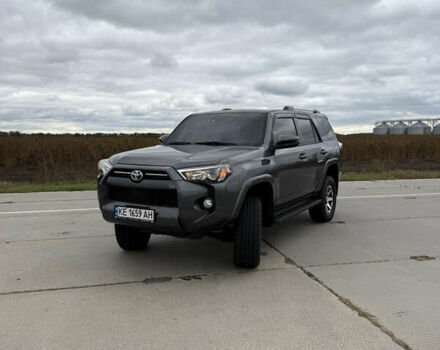 Сірий Тойота 4Раннер, об'ємом двигуна 3.96 л та пробігом 108 тис. км за 33700 $, фото 22 на Automoto.ua