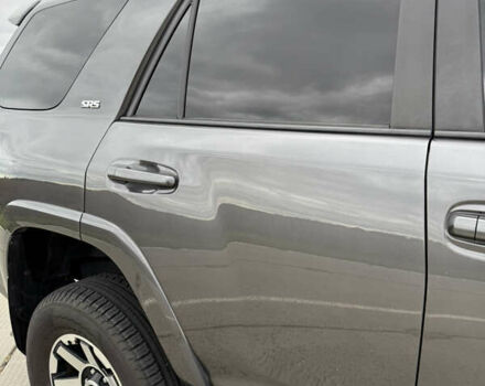 Сірий Тойота 4Раннер, об'ємом двигуна 3.96 л та пробігом 108 тис. км за 33700 $, фото 18 на Automoto.ua