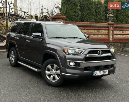 Серый Тойота 4Раннер, объемом двигателя 3.96 л и пробегом 212 тыс. км за 25555 $, фото 1 на Automoto.ua
