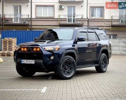 Синий Тойота 4Раннер, объемом двигателя 3.96 л и пробегом 51 тыс. км за 29900 $, фото 1 на Automoto.ua