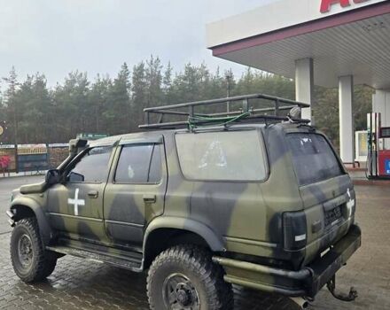 Зеленый Тойота 4Раннер, объемом двигателя 3 л и пробегом 300 тыс. км за 6000 $, фото 3 на Automoto.ua