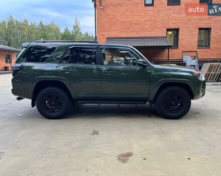 Зеленый Тойота 4Раннер, объемом двигателя 3.96 л и пробегом 70 тыс. км за 37000 $, фото 1 на Automoto.ua
