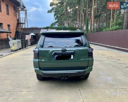 Зеленый Тойота 4Раннер, объемом двигателя 3.96 л и пробегом 70 тыс. км за 37000 $, фото 4 на Automoto.ua