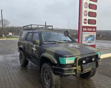 Зеленый Тойота 4Раннер, объемом двигателя 3 л и пробегом 300 тыс. км за 6000 $, фото 1 на Automoto.ua