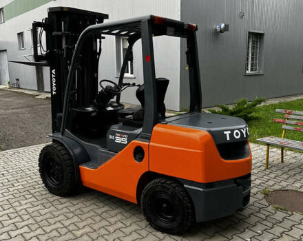 Оранжевый Тойота 52-8FDJF35, объемом двигателя 0 л и пробегом 10 тыс. км за 18772 $, фото 2 на Automoto.ua