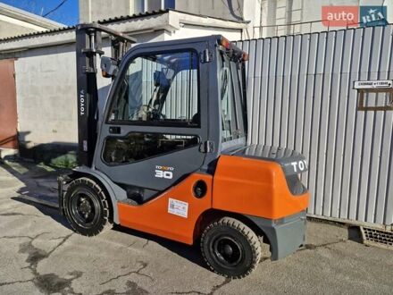 Червоний Тойота 8FD30, об'ємом двигуна 2.4 л та пробігом 13 тис. км за 23059 $, фото 1 на Automoto.ua