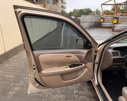 Желтый Тойота Алекс, объемом двигателя 3 л и пробегом 340 тыс. км за 3150 $, фото 5 на Automoto.ua