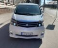 Білий Тойота Алфард, об'ємом двигуна 2.4 л та пробігом 180 тис. км за 16000 $, фото 17 на Automoto.ua