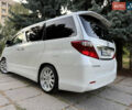 Белый Тойота Алфард, объемом двигателя 2.4 л и пробегом 85 тыс. км за 14900 $, фото 5 на Automoto.ua