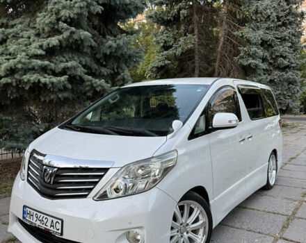 Белый Тойота Алфард, объемом двигателя 2.4 л и пробегом 85 тыс. км за 14900 $, фото 6 на Automoto.ua