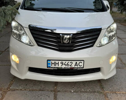 Белый Тойота Алфард, объемом двигателя 2.4 л и пробегом 85 тыс. км за 14900 $, фото 38 на Automoto.ua