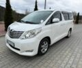 Белый Тойота Алфард, объемом двигателя 2.4 л и пробегом 180 тыс. км за 14000 $, фото 1 на Automoto.ua