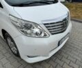 Белый Тойота Алфард, объемом двигателя 2.4 л и пробегом 180 тыс. км за 14000 $, фото 3 на Automoto.ua