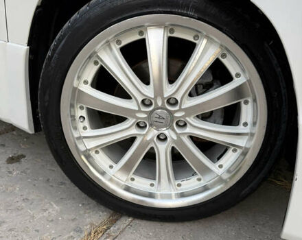 Белый Тойота Алфард, объемом двигателя 2.4 л и пробегом 85 тыс. км за 14900 $, фото 24 на Automoto.ua