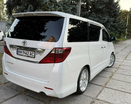 Белый Тойота Алфард, объемом двигателя 2.4 л и пробегом 85 тыс. км за 14900 $, фото 10 на Automoto.ua