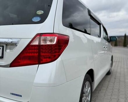 Тойота Алфард 2010 в Виннице на Automoto.ua Белый Тойота Алфард, объемом двигателя 2.4 л и пробегом 183 тыс. км за 13900 $, фото 7 на Automoto.ua