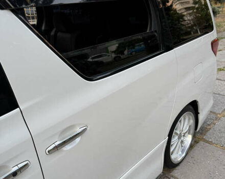 Белый Тойота Алфард, объемом двигателя 2.4 л и пробегом 85 тыс. км за 14900 $, фото 44 на Automoto.ua