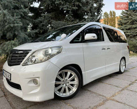 Белый Тойота Алфард, объемом двигателя 2.4 л и пробегом 85 тыс. км за 14900 $, фото 35 на Automoto.ua