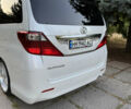Белый Тойота Алфард, объемом двигателя 2.4 л и пробегом 85 тыс. км за 14900 $, фото 31 на Automoto.ua