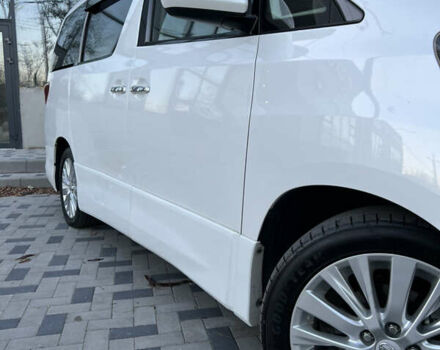 Белый Тойота Алфард, объемом двигателя 2.4 л и пробегом 78 тыс. км за 19000 $, фото 29 на Automoto.ua
