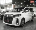 Білий Тойота Алфард, об'ємом двигуна 2.49 л та пробігом 61 тис. км за 43500 $, фото 1 на Automoto.ua