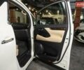 Белый Тойота Алфард, объемом двигателя 2.5 л и пробегом 1 тыс. км за 59999 $, фото 38 на Automoto.ua