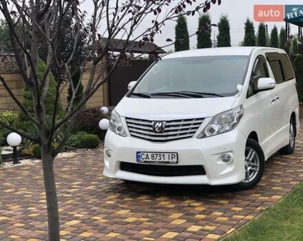 Білий Тойота Алфард, об'ємом двигуна 2.4 л та пробігом 148 тис. км за 16800 $, фото 1 на Automoto.ua