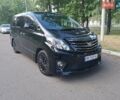 Черный Тойота Алфард, объемом двигателя 2.4 л и пробегом 136 тыс. км за 18500 $, фото 1 на Automoto.ua