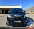 Черный Тойота Алфард, объемом двигателя 24 л и пробегом 83 тыс. км за 20000 $, фото 1 на Automoto.ua