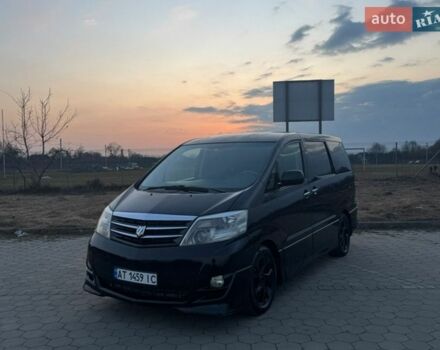 Черный Тойота Алфард, объемом двигателя 2.4 л и пробегом 333 тыс. км за 11500 $, фото 1 на Automoto.ua
