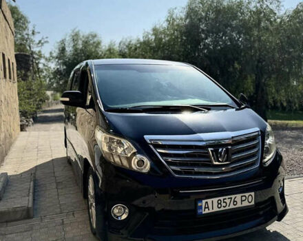 Чорний Тойота Алфард, об'ємом двигуна 2.36 л та пробігом 165 тис. км за 17700 $, фото 1 на Automoto.ua