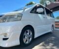 Тойота Алфард, объемом двигателя 2.4 л и пробегом 162 тыс. км за 12500 $, фото 4 на Automoto.ua