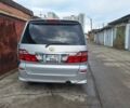 Серый Тойота Алфард, объемом двигателя 3 л и пробегом 205 тыс. км за 11000 $, фото 2 на Automoto.ua