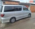 Серый Тойота Алфард, объемом двигателя 3 л и пробегом 205 тыс. км за 11000 $, фото 1 на Automoto.ua