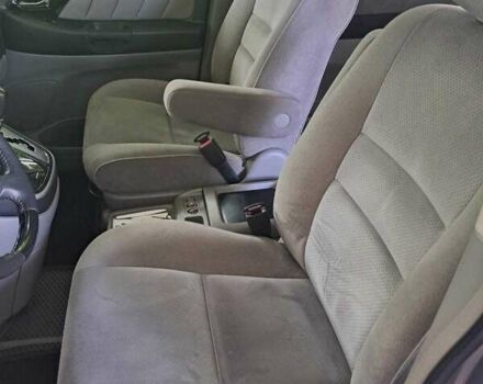 Сірий Тойота Алфард, об'ємом двигуна 2.99 л та пробігом 149 тис. км за 16000 $, фото 8 на Automoto.ua