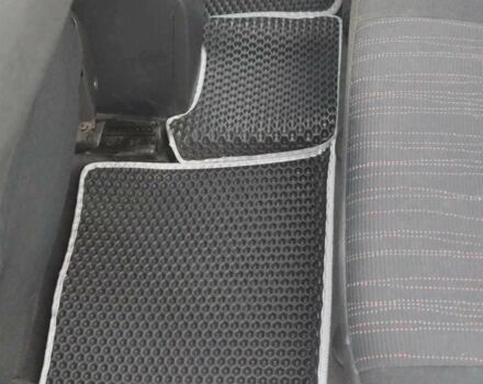 Серый Тойота Атлецца, объемом двигателя 1.6 л и пробегом 1000 тыс. км за 6200 $, фото 12 на Automoto.ua